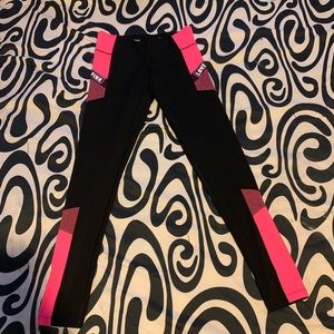 PINK Leggings